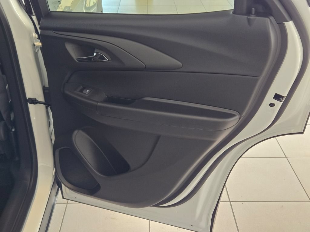 New 2026 Chevrolet TrailBlazer LT w/ Convenience Package FWD image 7