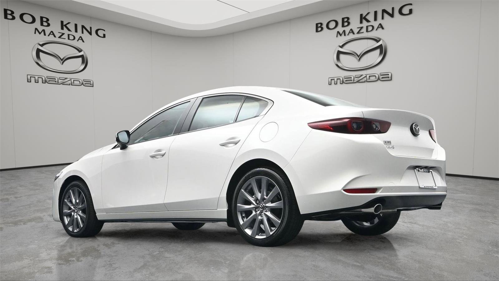 New 2026 MAZDA MAZDA3 2.5 S Sedan w/ Preferred Pkg image 17