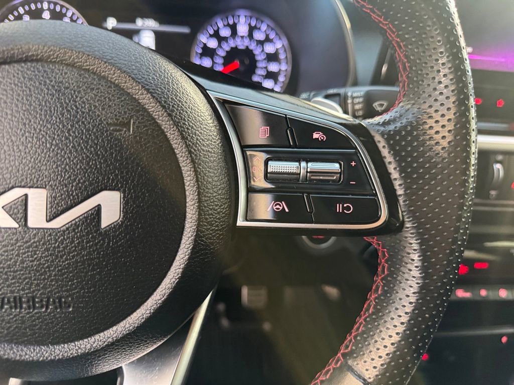 Used 2022 Kia Forte GT image 21