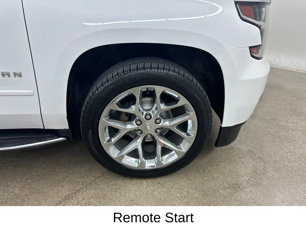 Used 2020 Chevrolet Suburban Premier AWD/4WD image 15