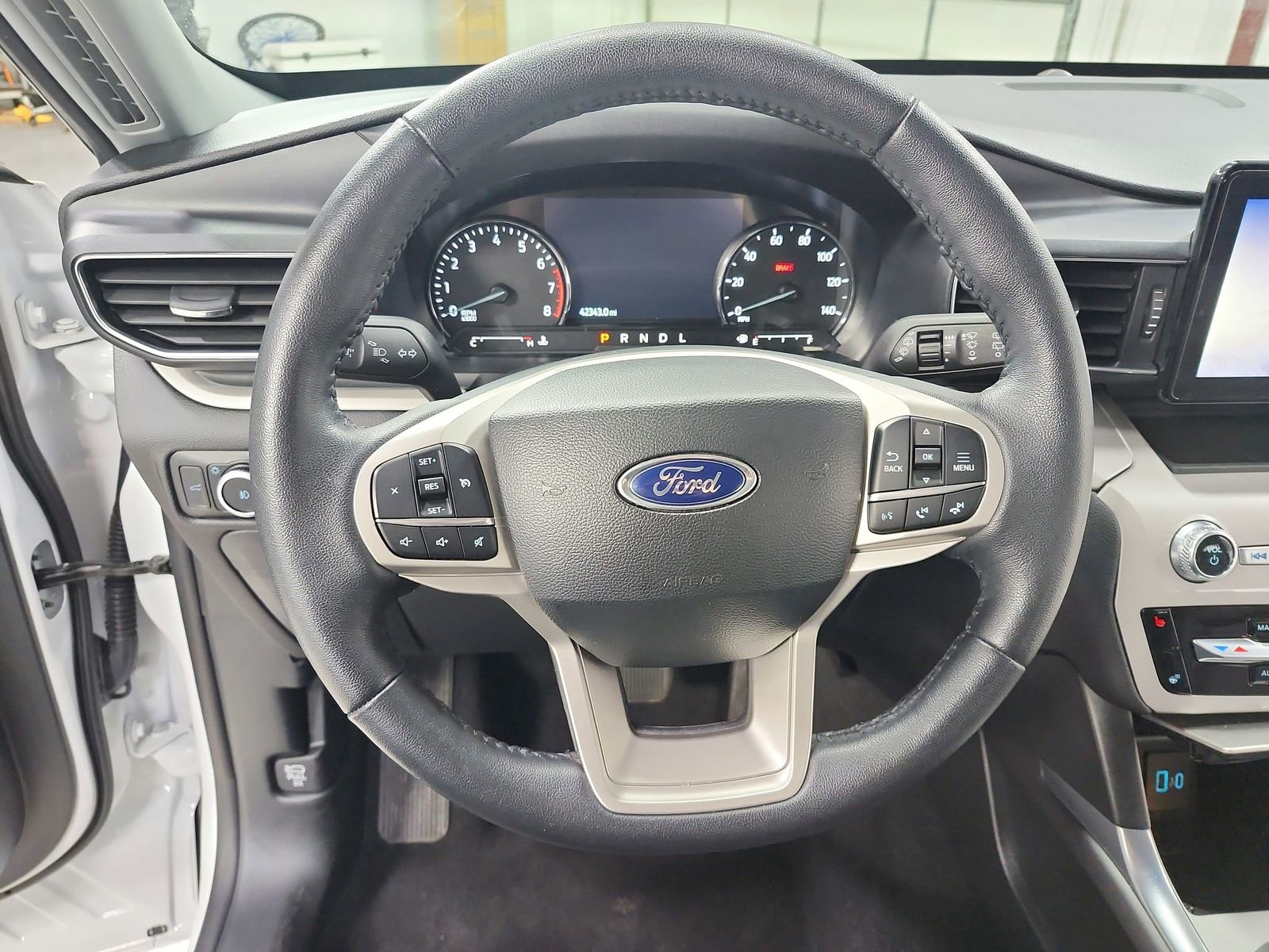 Used 2024 Ford Explorer XLT w/ Equipment Group 202A image 22