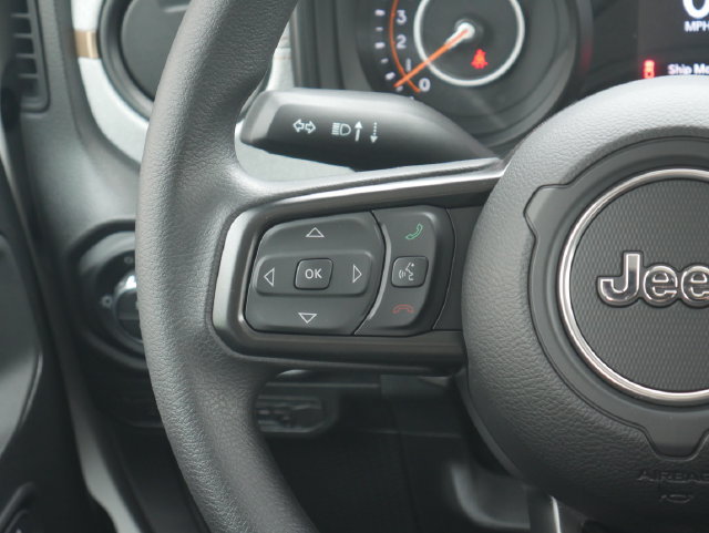 New 2026 Jeep Gladiator Sport AWD/4WD image 16