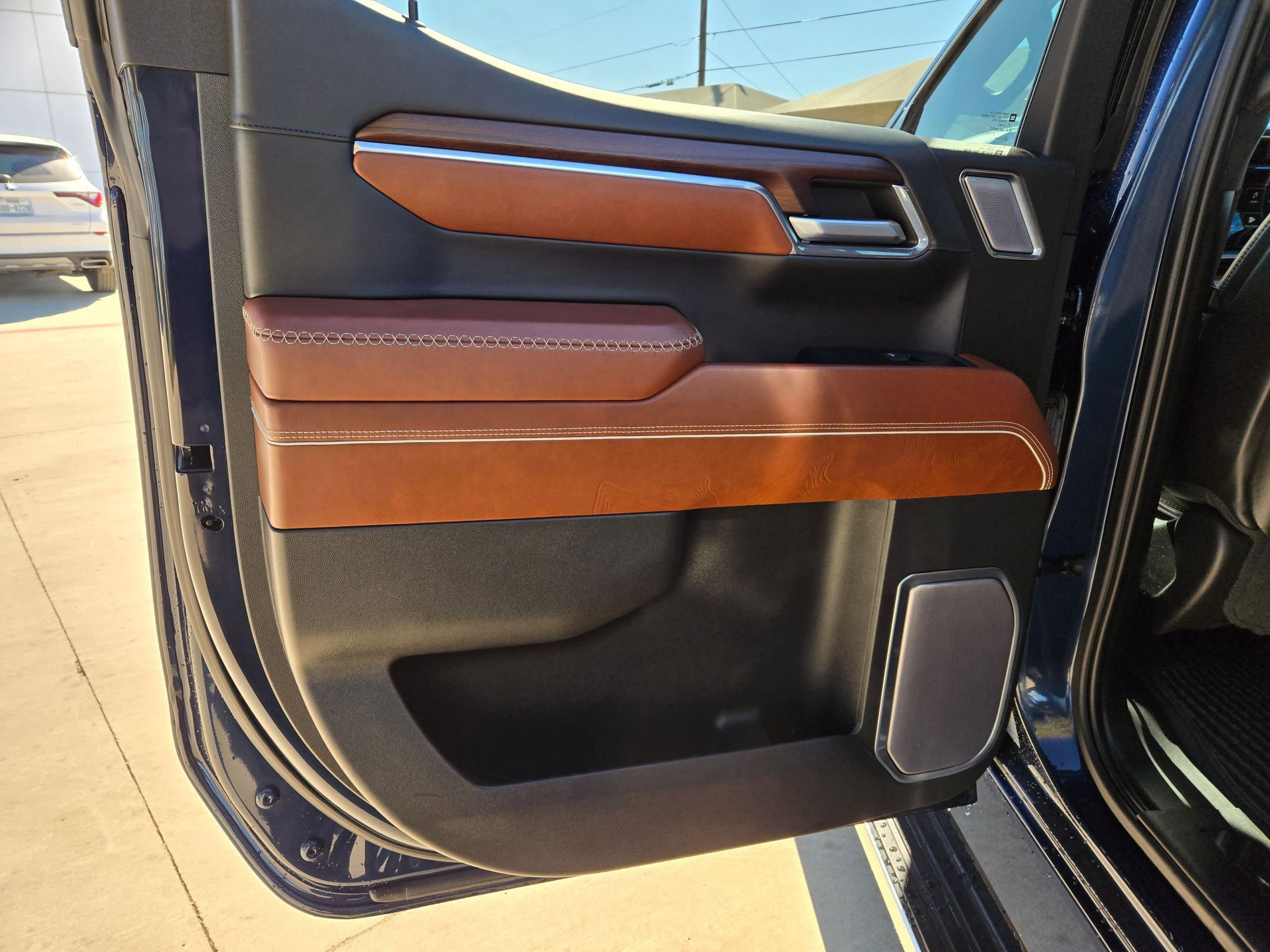 Certified 2023 GMC Sierra 1500 Denali Ultimate image 16