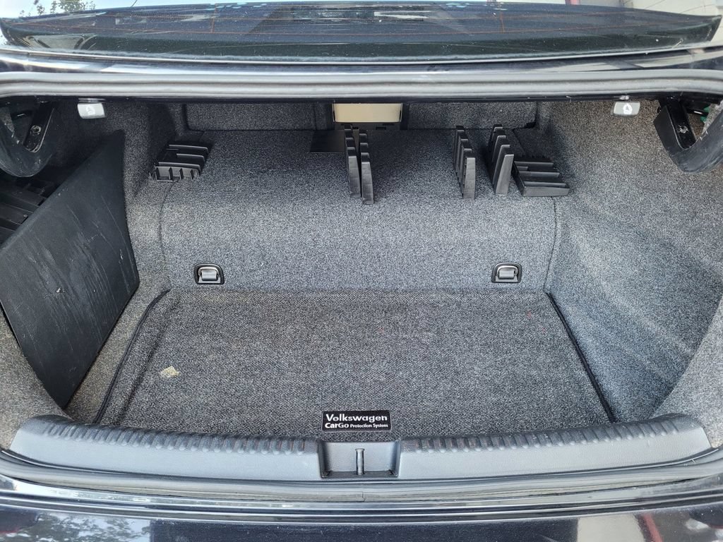 Used 2015 Volkswagen Jetta SEL Premium FWD image 19