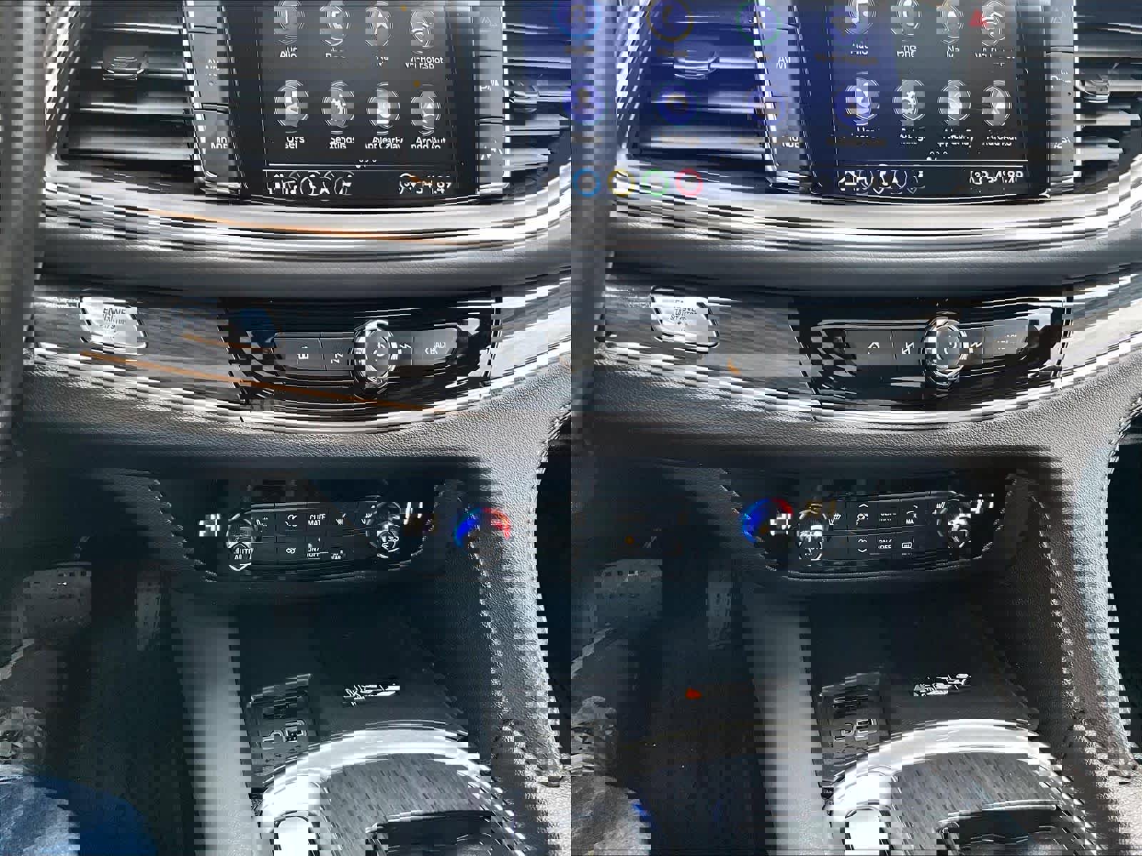 Used 2023 Buick Enclave Essence w/ Experience Buick Package image 28