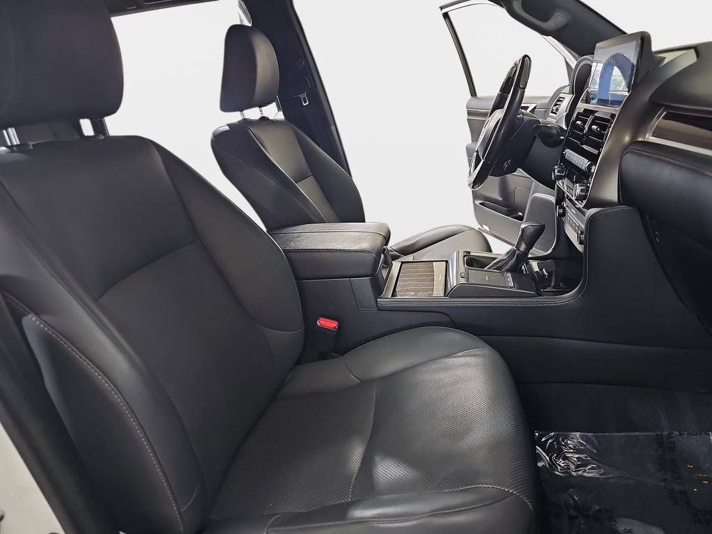 Certified 2023 Lexus GX 460 Premium w/ Premium Plus Package AWD/4WD image 10
