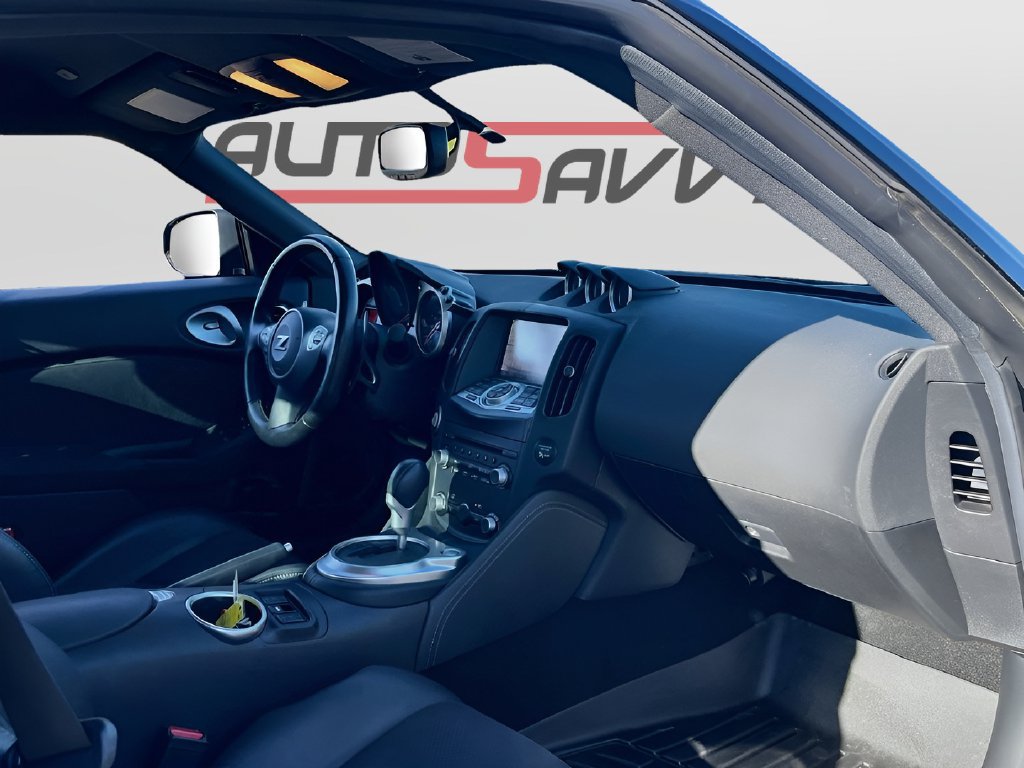 Used 2020 Nissan 370Z Touring Sport RWD image 27