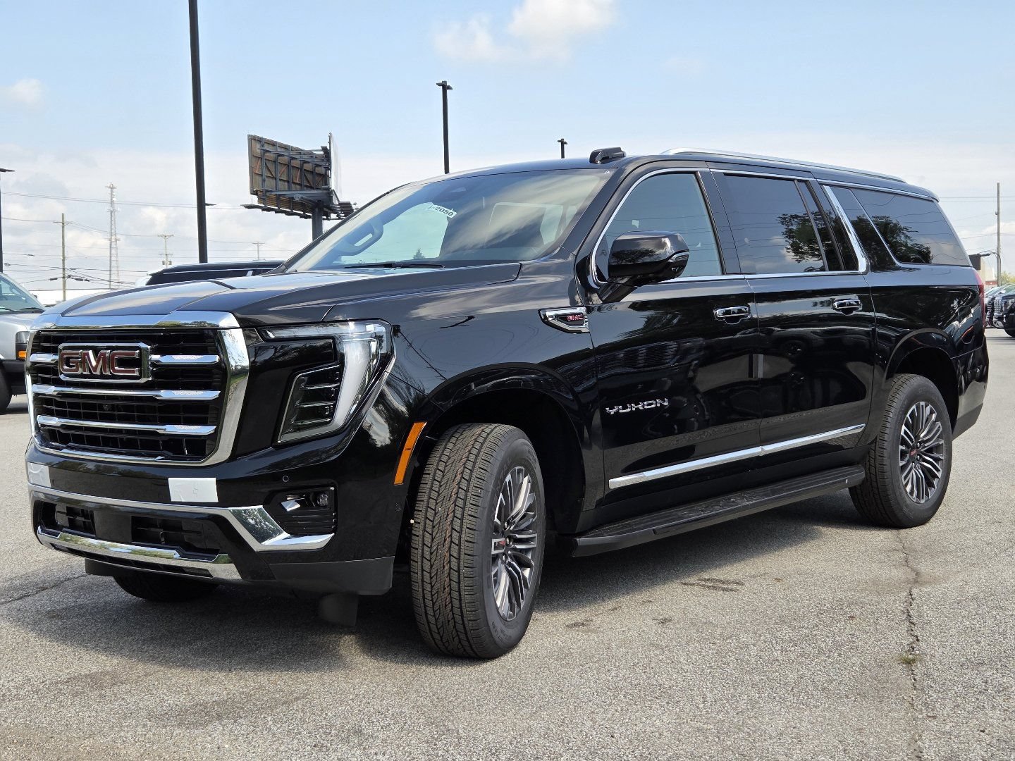 New 2026 GMC Yukon XL Elevation AWD/4WD image 14