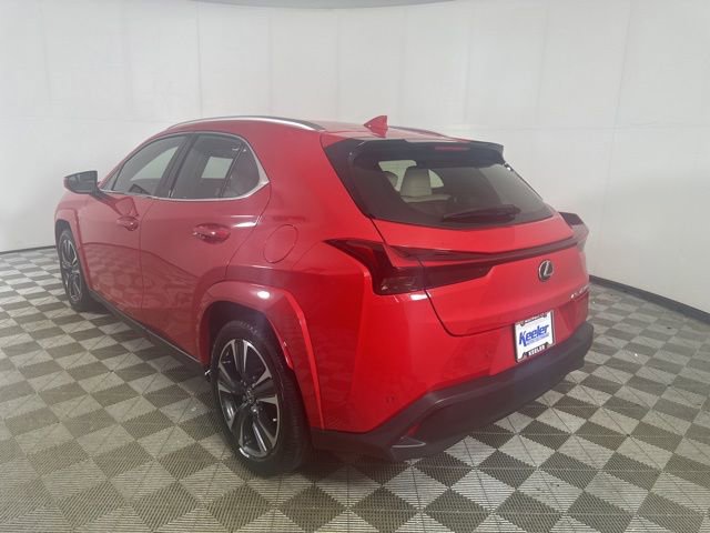 Used 2025 Lexus UX 300h AWD w/ Accessory Package (Z1) image 5