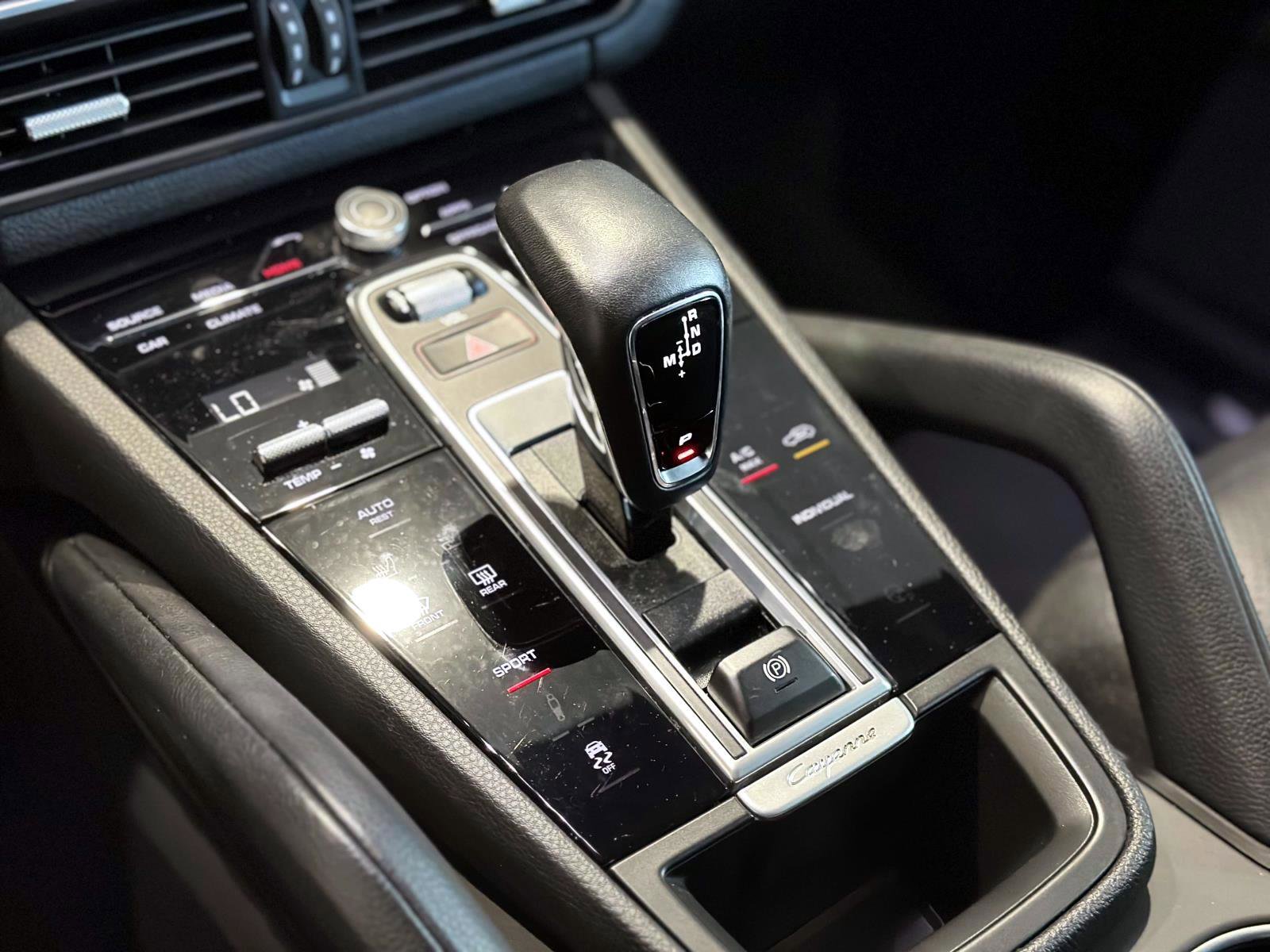 Certified 2022 Porsche Cayenne image 25