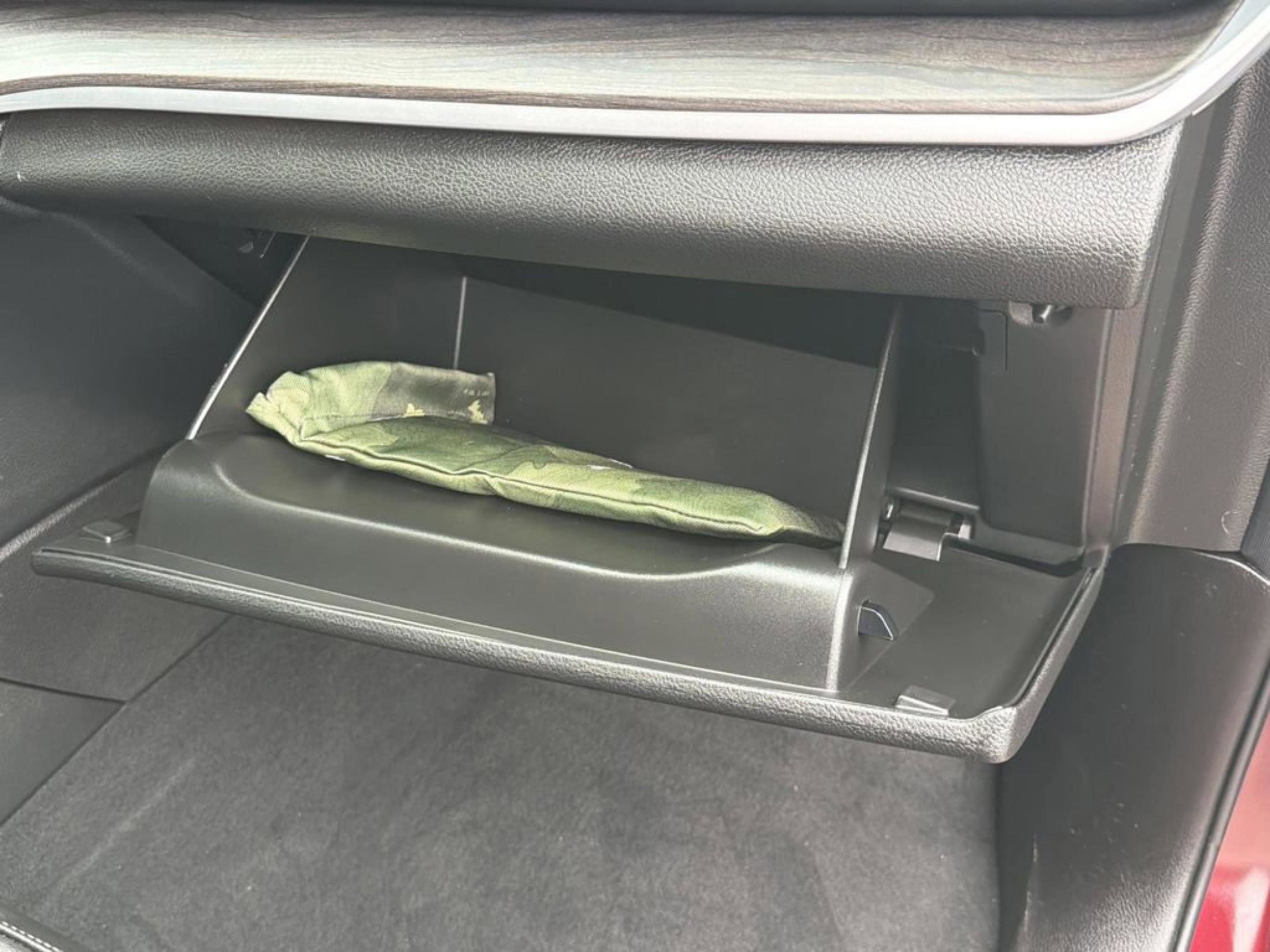 Used 2025 Jeep Grand Cherokee Limited w/ Trailer Tow Package image 35