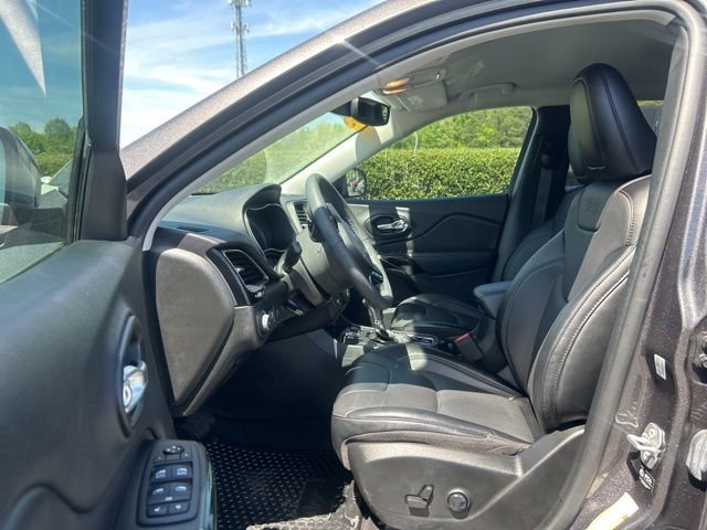 Used 2023 Jeep Cherokee Altitude Lux AWD/4WD image 16