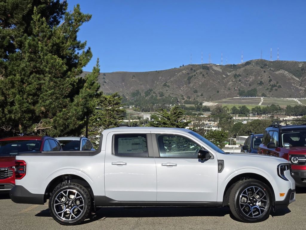 New 2025 Ford Maverick Lariat w/ 4K Tow Package AWD/4WD image 11
