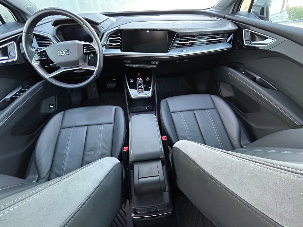 Used 2023 Audi Q4 e-tron Premium w/ Convenience Package image 57