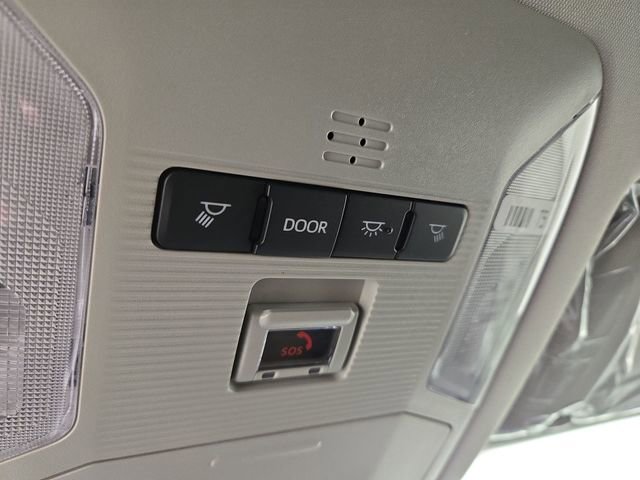 New 2025 Toyota RAV4 LE image 27