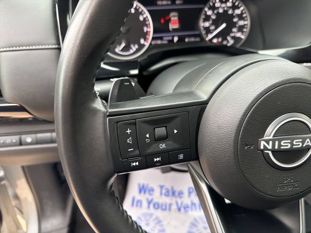 Used 2024 Nissan Pathfinder SV FWD image 18