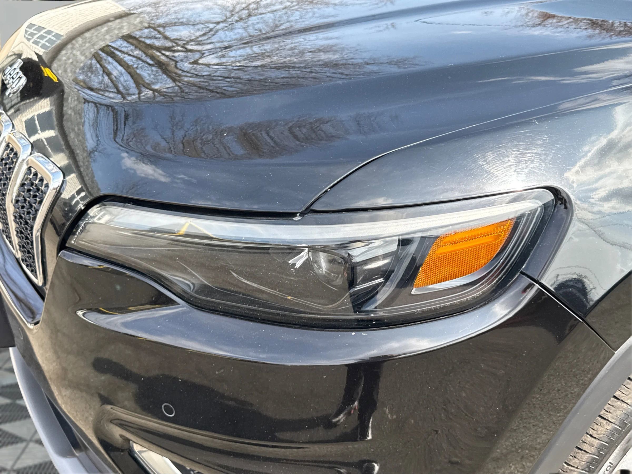 Used 2022 Jeep Cherokee Limited image 26