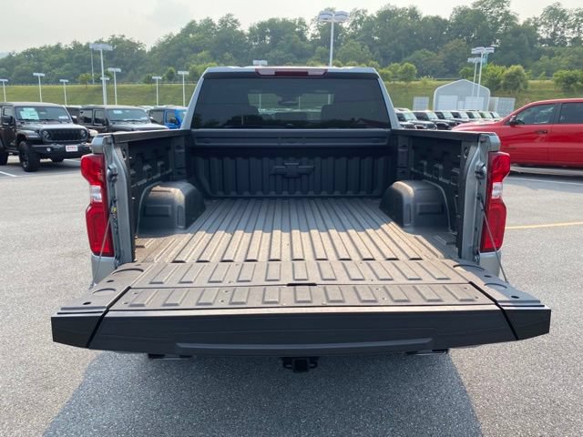Used 2026 Chevrolet Silverado 1500 RST AWD/4WD image 10