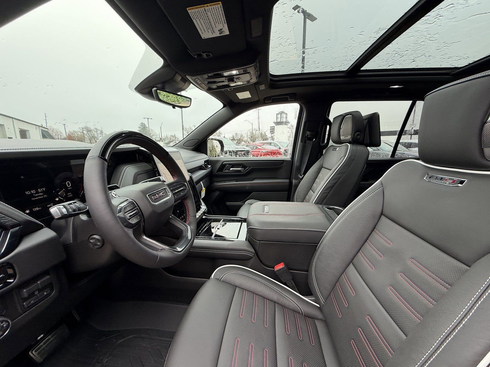 New 2025 GMC Yukon AT4 Ultimate w/ LPO, Floor Liner Package image 4