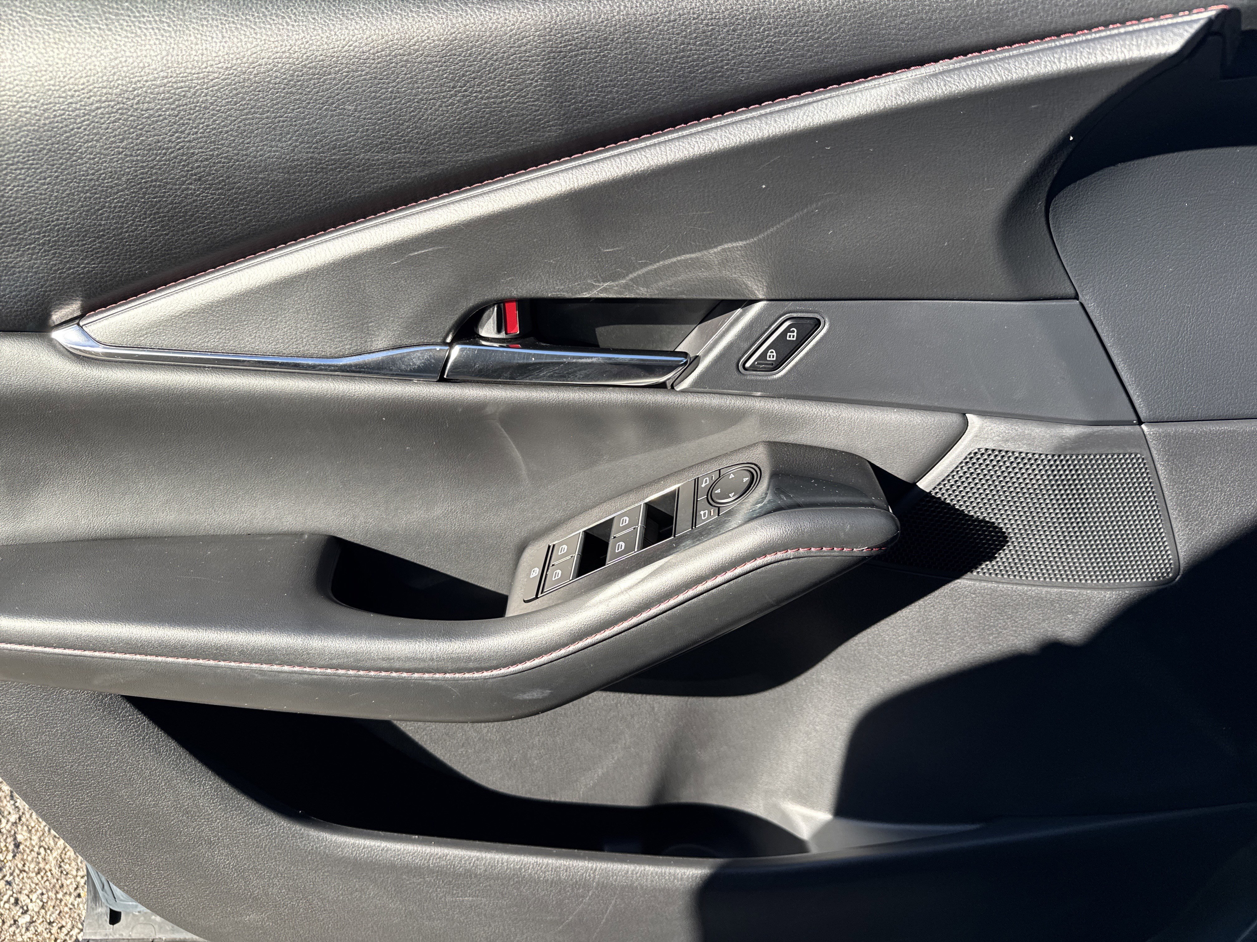 Used 2024 MAZDA CX-30 AWD 2.5 S w/ Preferred Package image 9