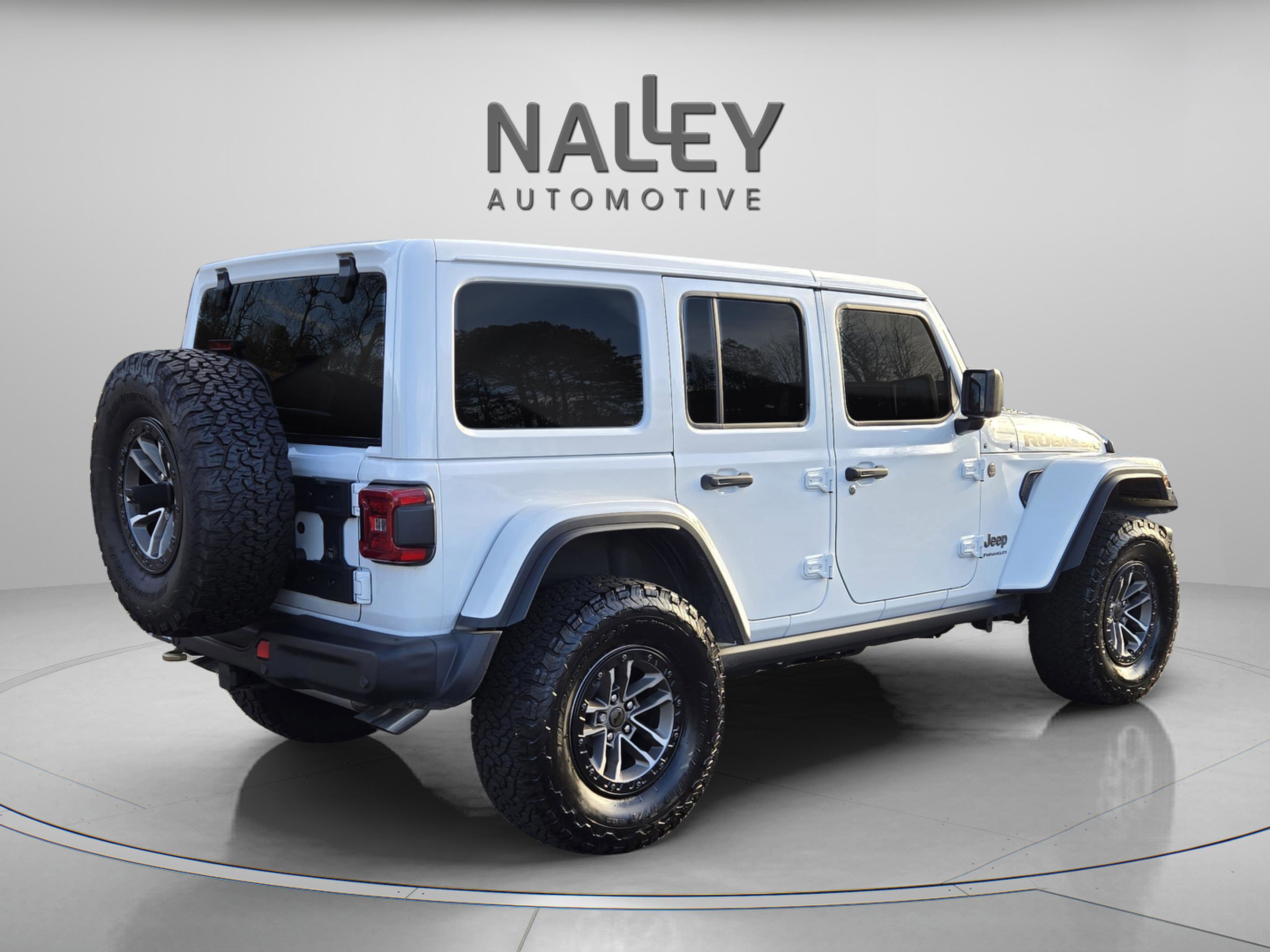 Used 2024 Jeep Wrangler Unlimited Rubicon 392 w/ Dual Top Group image 5