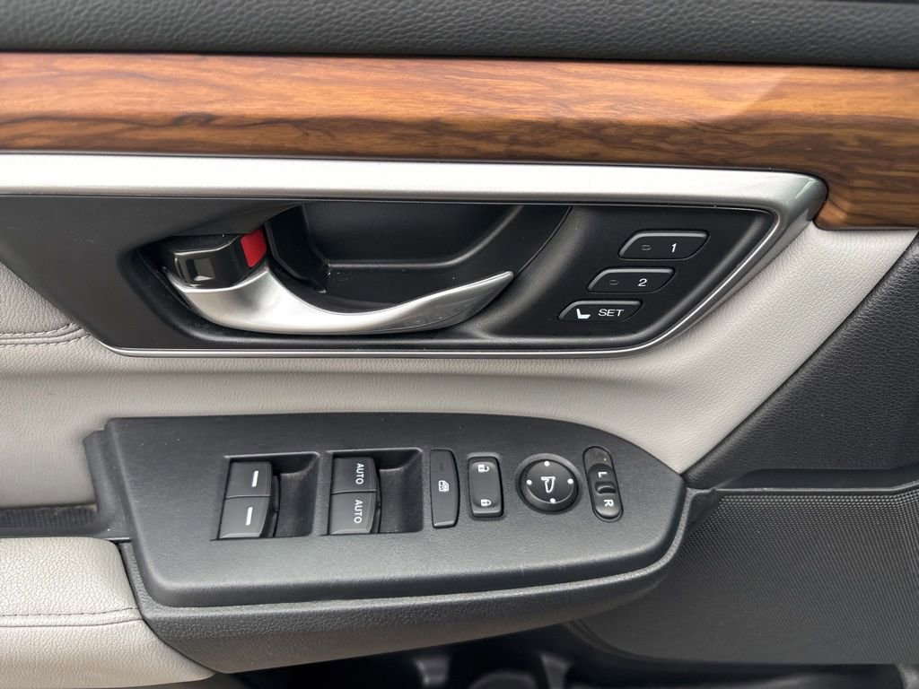 Used 2021 Honda CR-V EX-L image 18