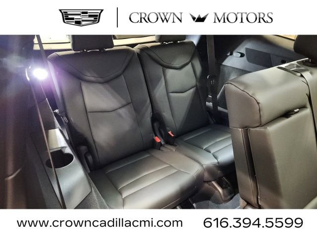 Certified 2025 Cadillac XT6 Luxury image 30