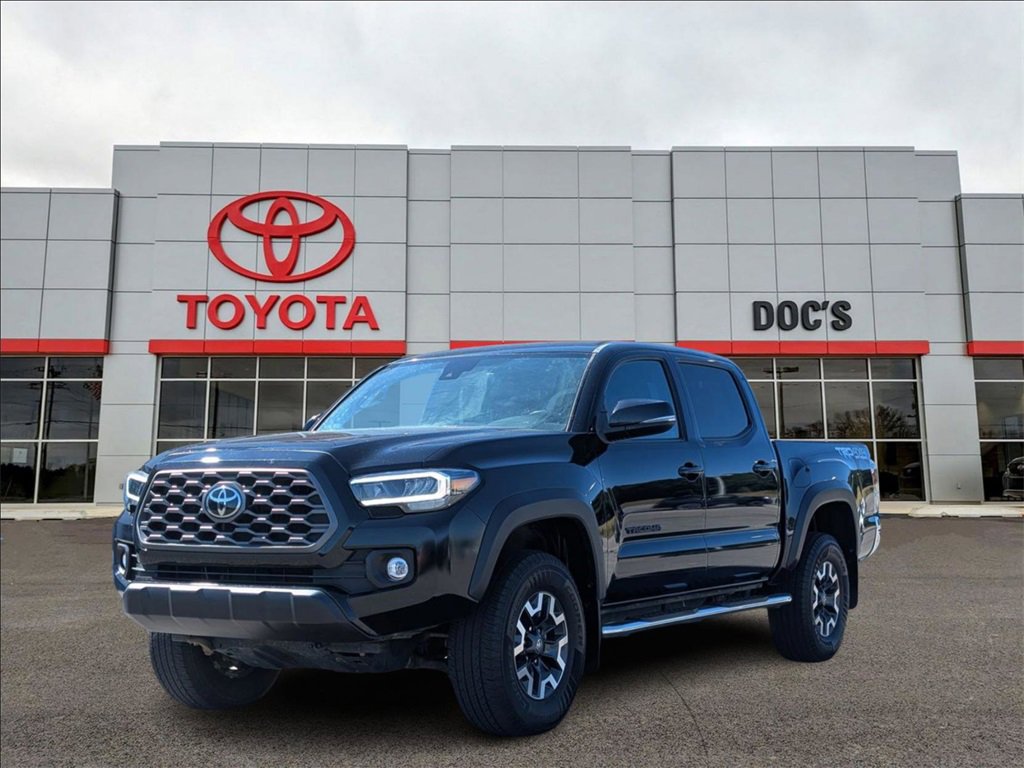 Used 2021 Toyota Tacoma TRD Off-Road image 1