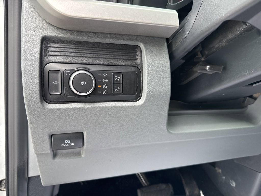 Used 2023 Ford F250 XLT image 13