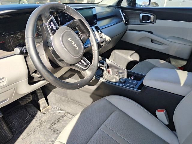 Used 2022 Kia Sorento S AWD/4WD image 11