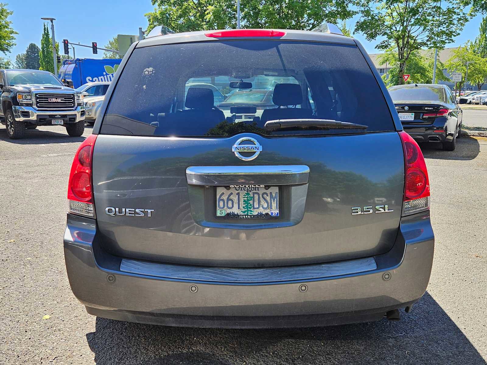 Used 2008 Nissan Quest SL w/ Seat Pkg FWD image 3