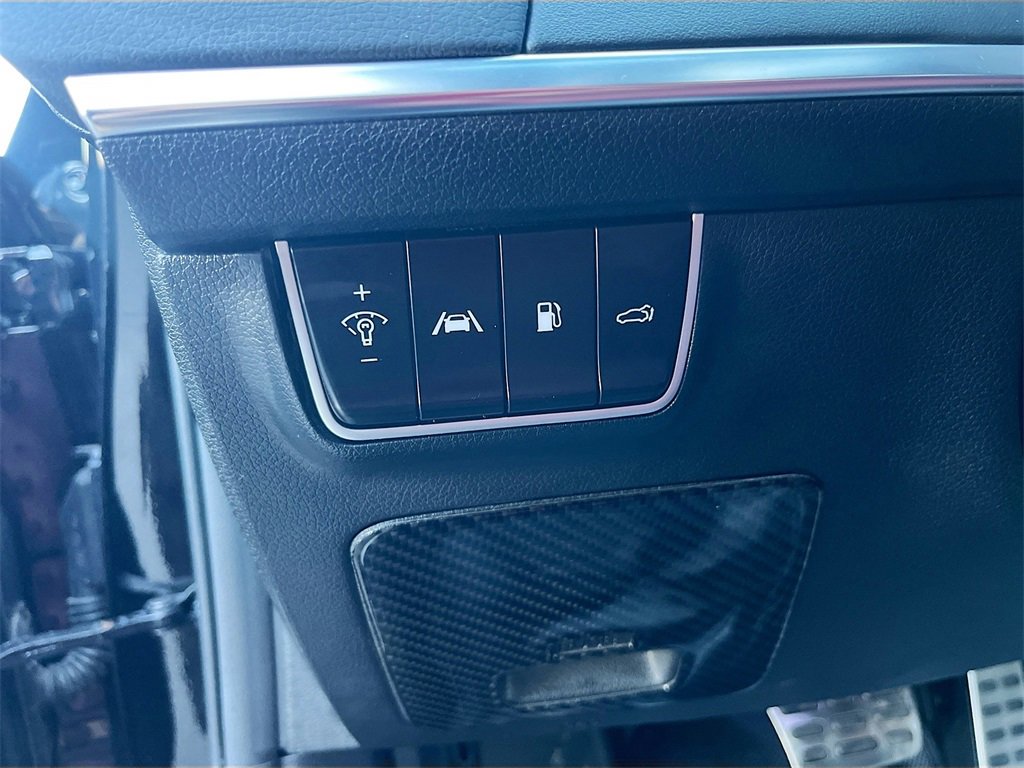 Used 2023 Kia Stinger GT2 w/ Red Interior Color Package image 10