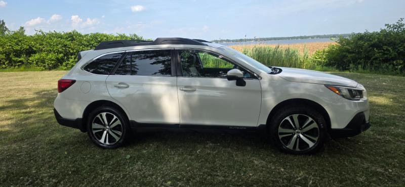 Used 2018 Subaru Outback 2.5i Limited image 26