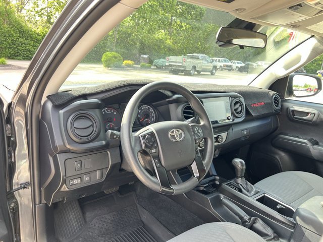 Used 2020 Toyota Tacoma SR w/ SR Convenience Package RWD image 10