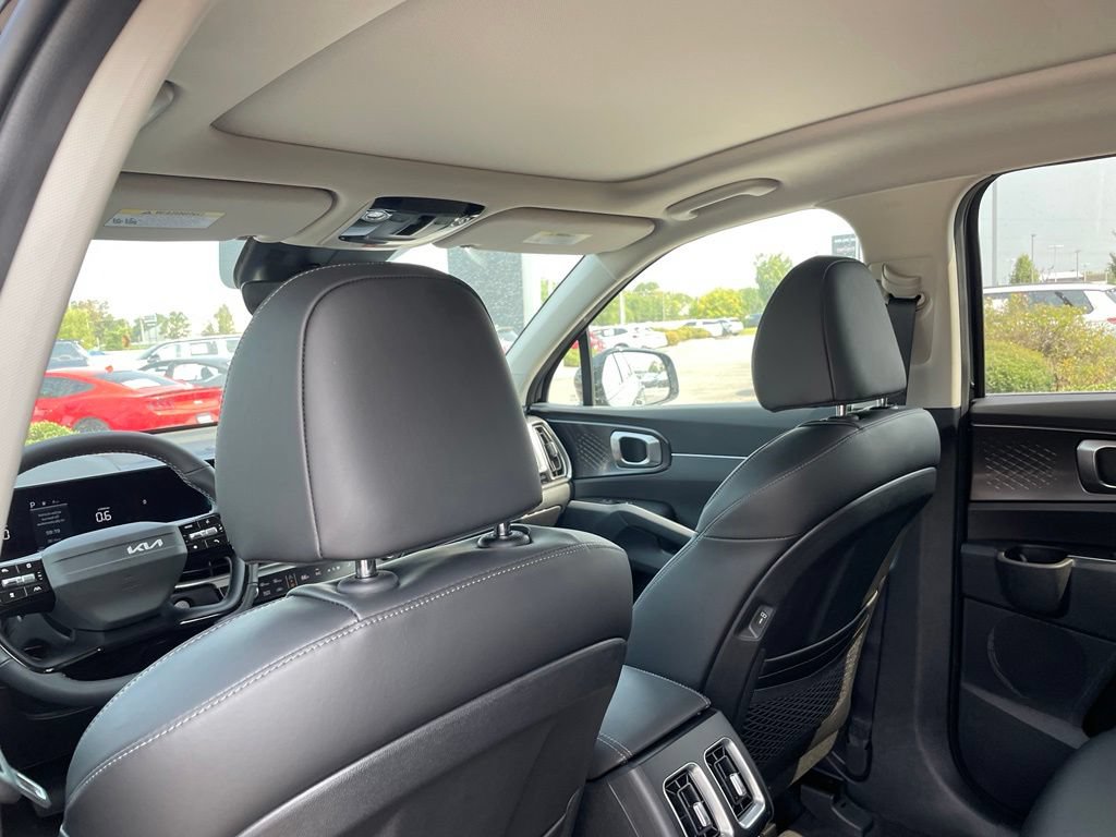 New 2026 Kia Sorento S w/ S Panoramic Sunroof Package FWD image 28
