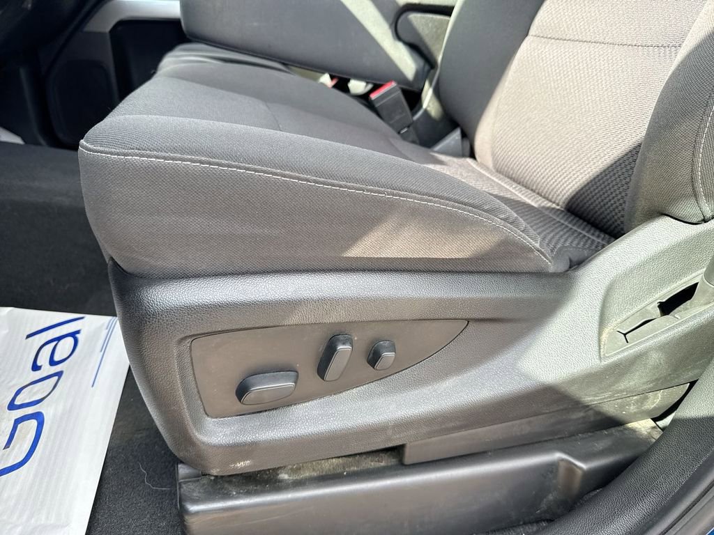 Used 2019 Chevrolet Silverado 1500 LT w/ All Star Edition image 12