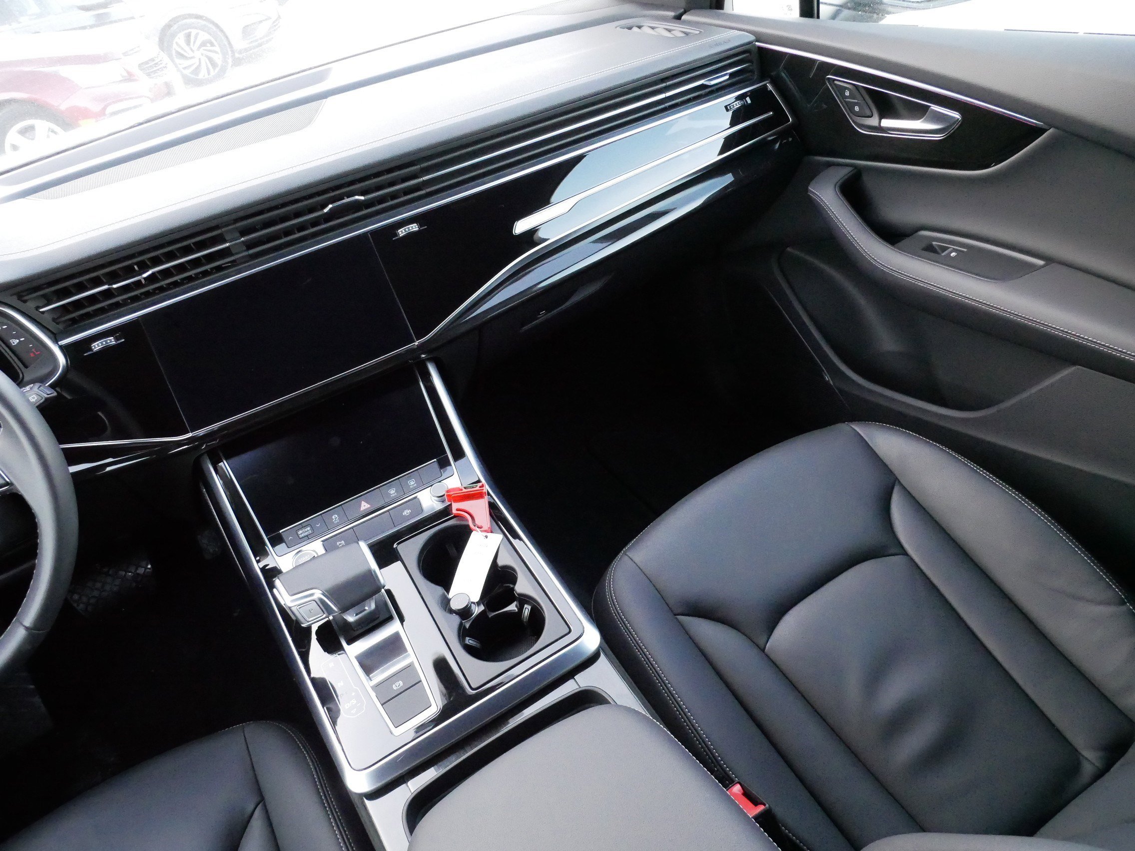 Used 2025 Audi Q7 Premium Plus image 11