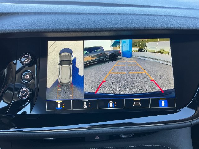 Used 2023 Buick Envision Avenir AWD/4WD image 7