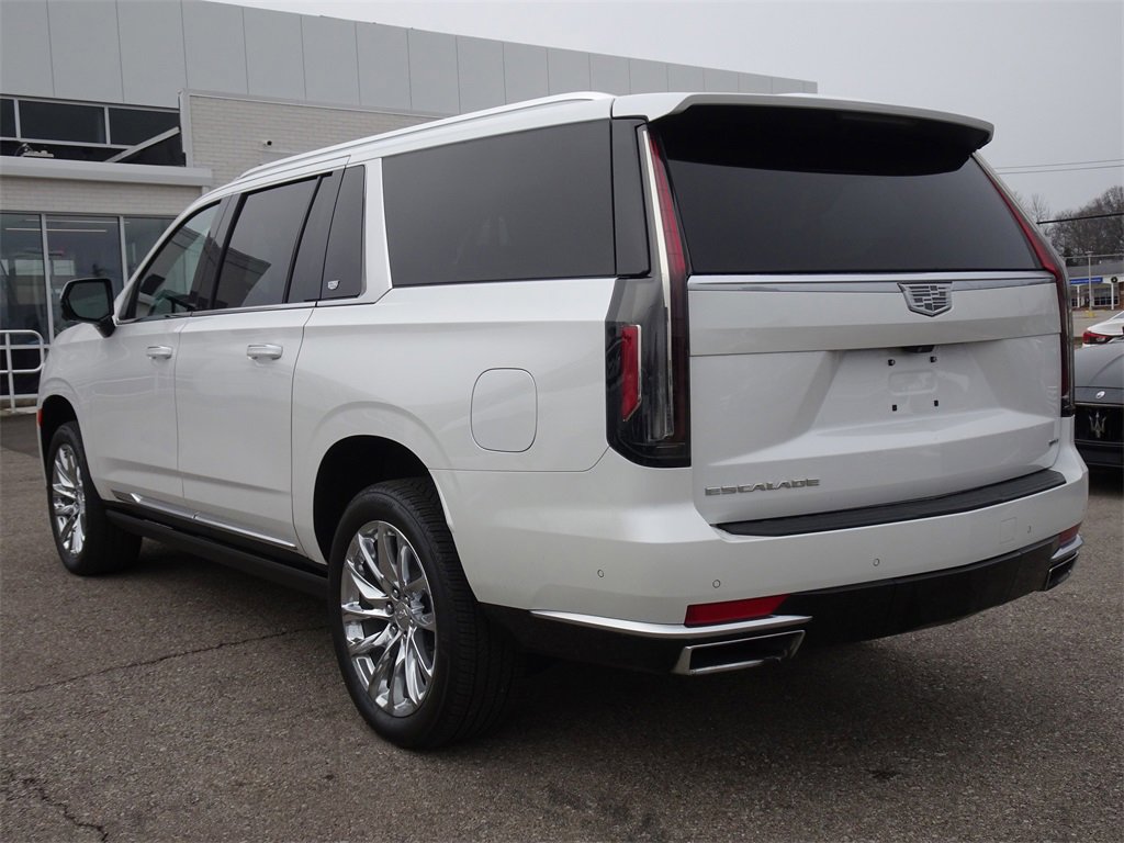 Certified 2023 Cadillac Escalade ESV Premium Luxury Platinum w/ LPO, Radiant Package image 3