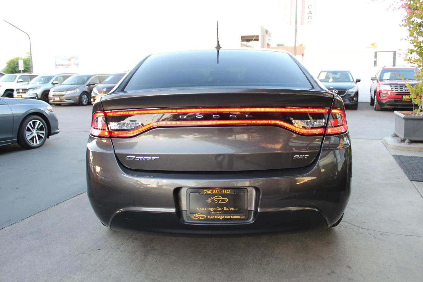 Used 2015 Dodge Dart SXT FWD image 4