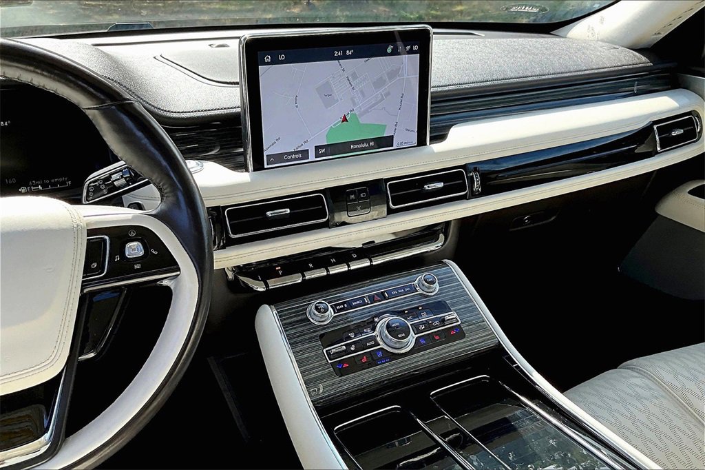 Used 2022 Lincoln Aviator Black Label w/ Dynamic Handling Package image 6