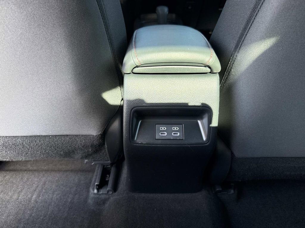 Used 2024 Toyota Corolla SE FWD image 18