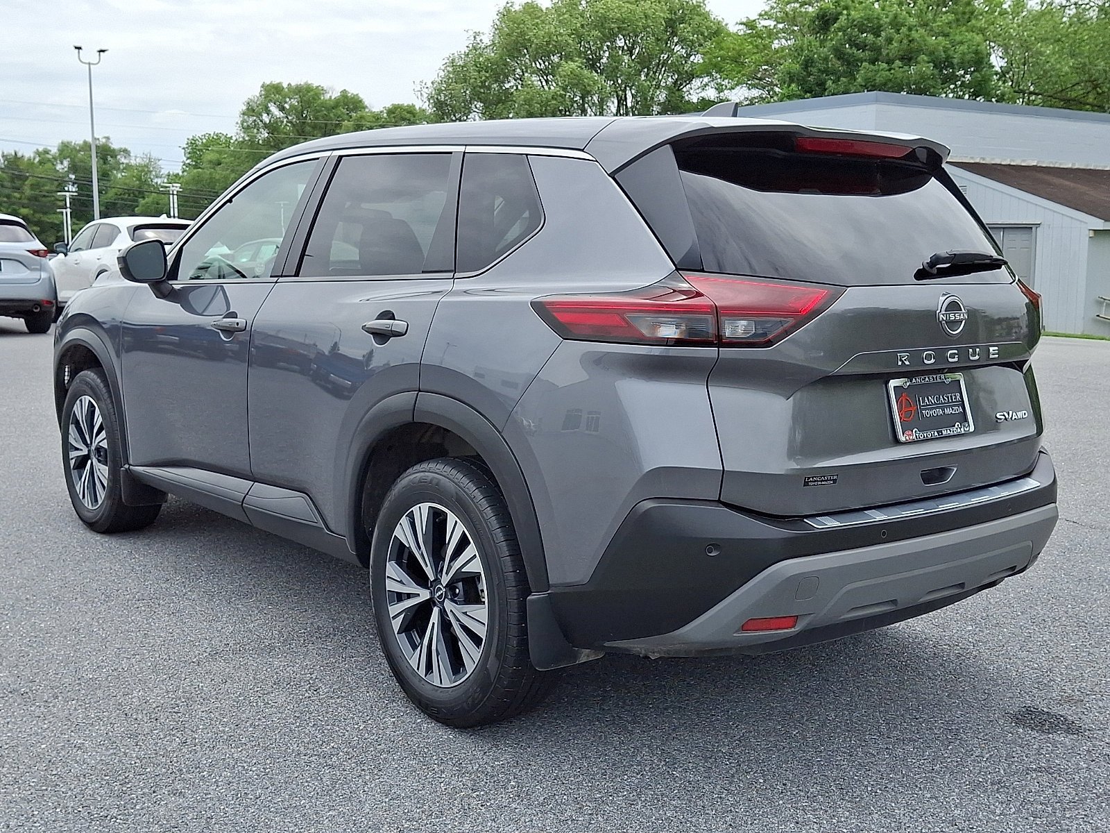 Used 2022 Nissan Rogue SV AWD/4WD image 5