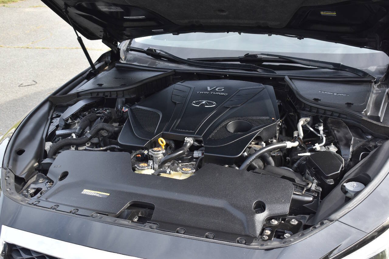 Used 2019 INFINITI Q50 Luxe AWD/4WD image 32