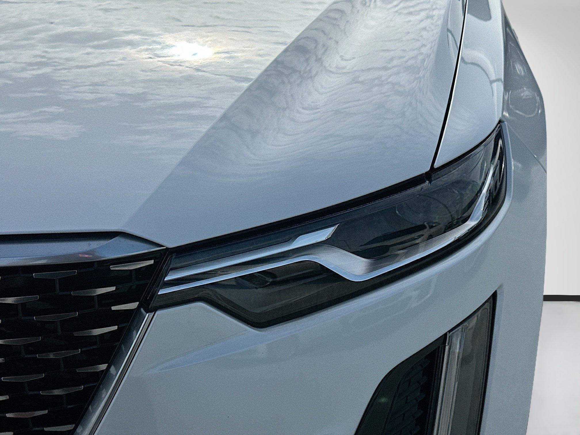 Used 2023 Cadillac XT6 Premium Luxury FWD image 30