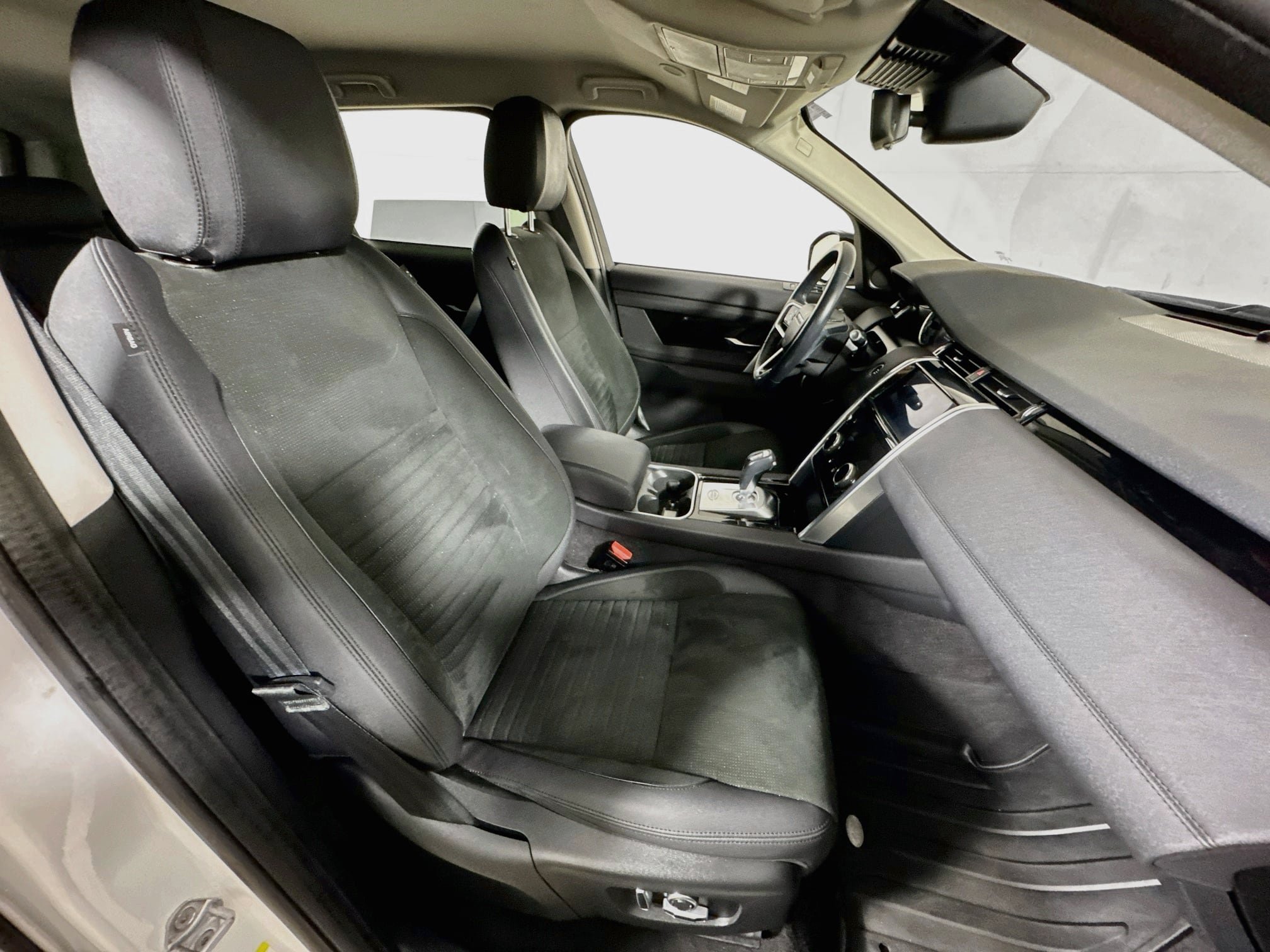 Used 2021 Land Rover Discovery Sport S AWD/4WD image 26