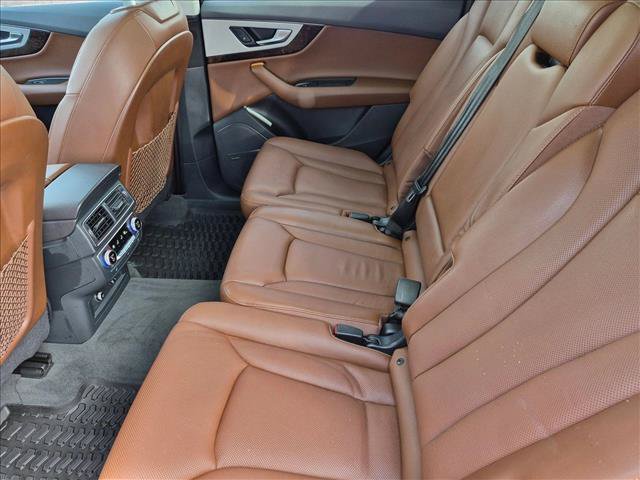Used 2019 Audi Q7 2.0T Premium Plus w/ Premium Plus Package AWD/4WD image 18