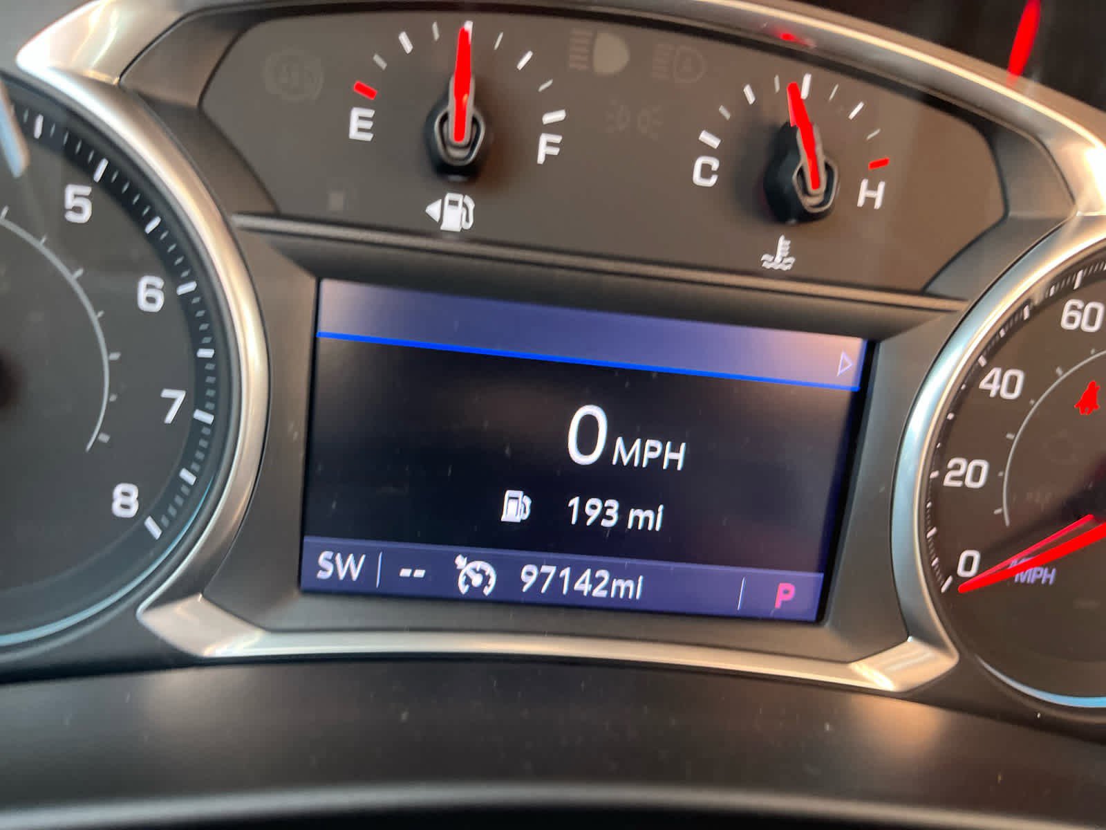 Used 2019 Chevrolet Equinox Premier image 14