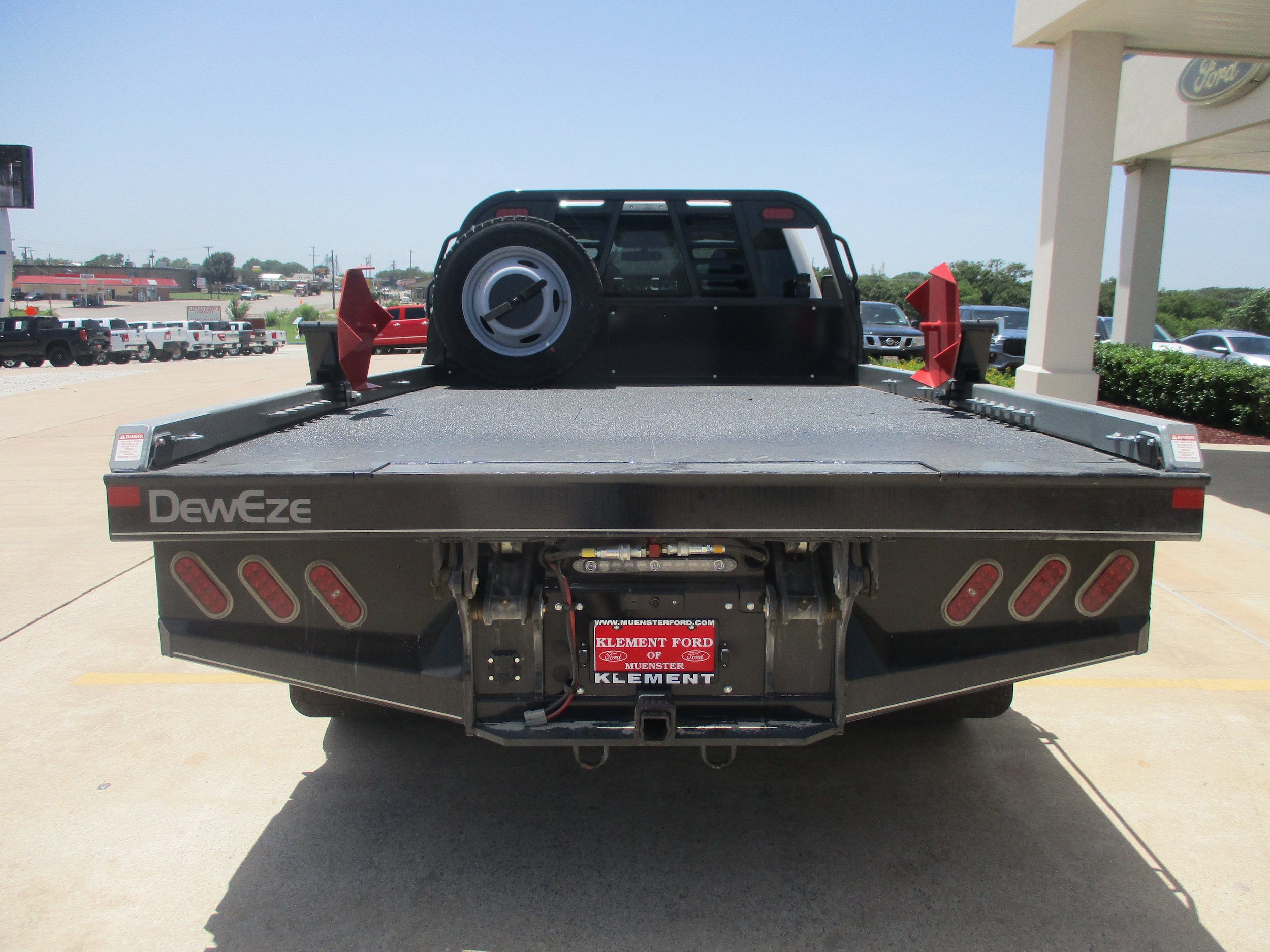 Used 2025 Ford F450 XLT w/ XLT Value Package AWD/4WD image 4