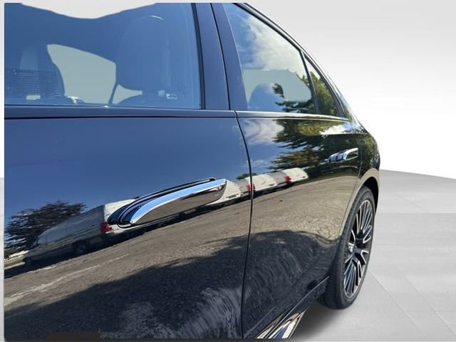 New 2026 Mercedes-Benz E 53 AMG e 4MATIC Sedan image 43